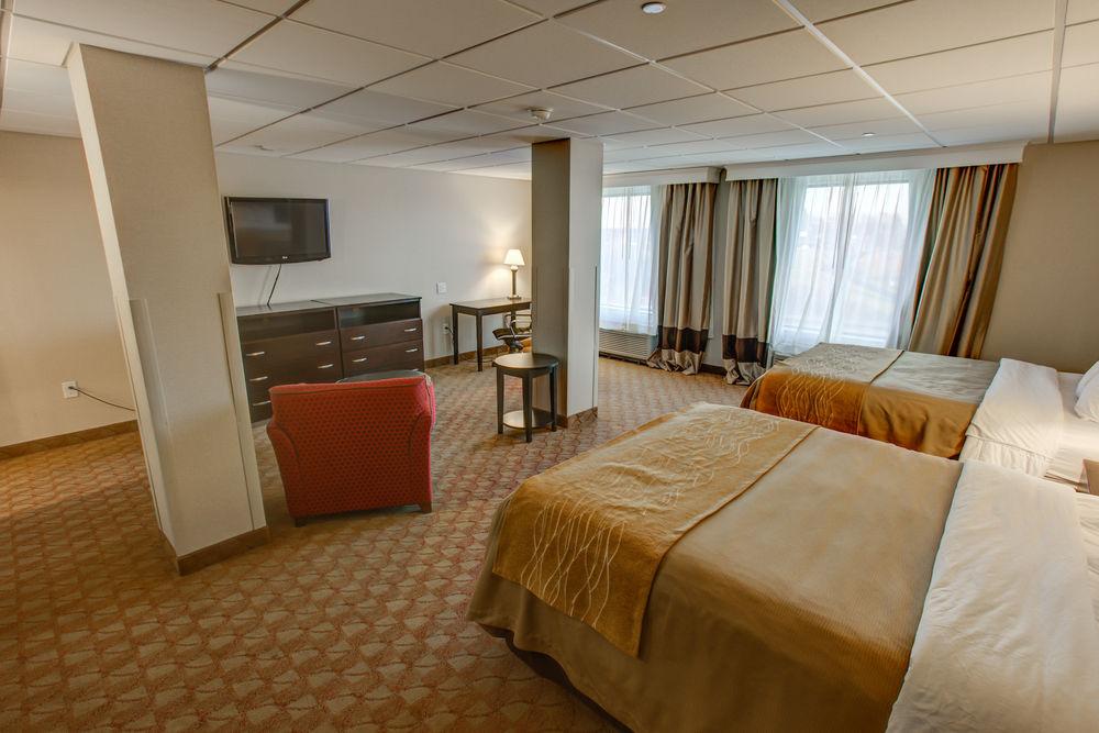Comfort Inn & Suites Triadelphia Kültér fotó