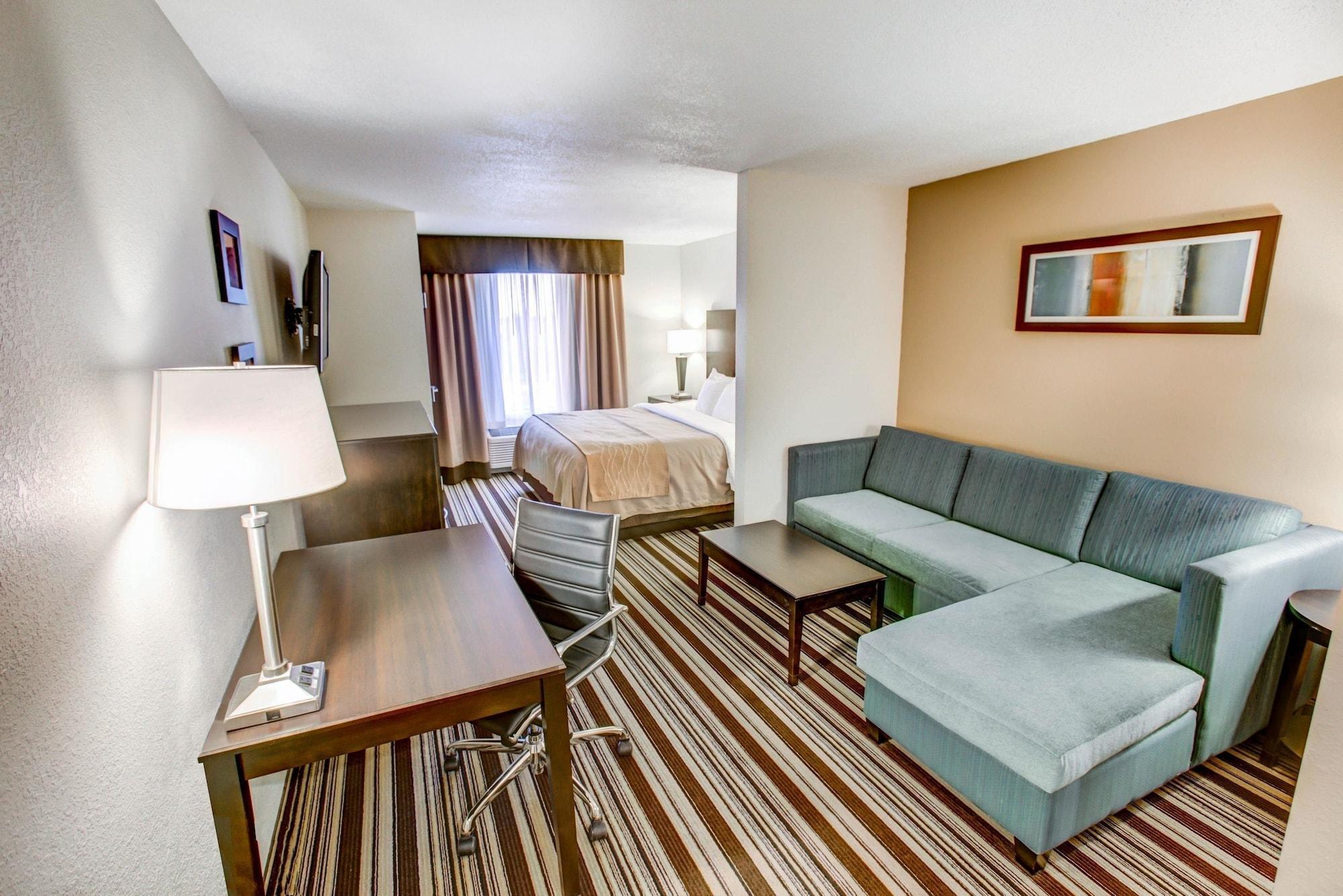 Comfort Inn & Suites Triadelphia Kültér fotó