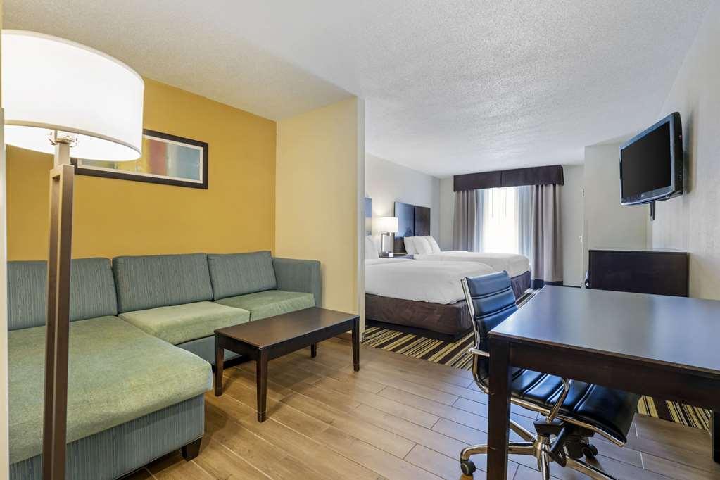 Comfort Inn & Suites Triadelphia Szoba fotó
